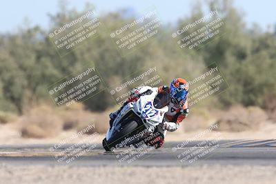 media/Nov-02-2025-CVMA (Sun) [[337aff29ab]]/Race 8-Formula Lightweight Twins Shootout/